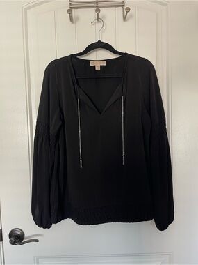 Michael Kors Black Long-Sleeve V Neck Blouse large
